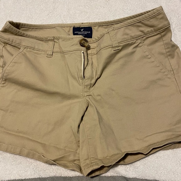 American Eagle Midi shorts NEVER WORN- Size 0 - Picture 1 of 1